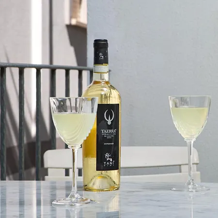 Madau's House Exclusive & 奧爾比亞