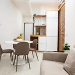 Madau's House Exclusive דירה אולביה